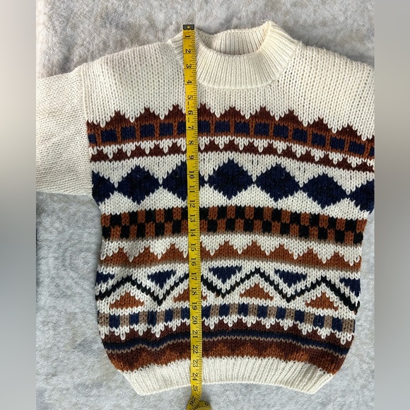 Vintage Huntington Ridge Hand Knit Sweater - Picture 6 of 7
